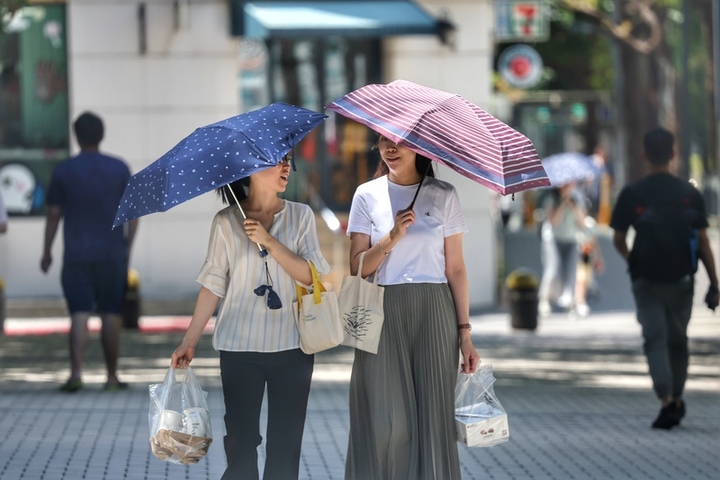 準颱風丹娜絲最快今晨形成　下周日、一對台影響最大