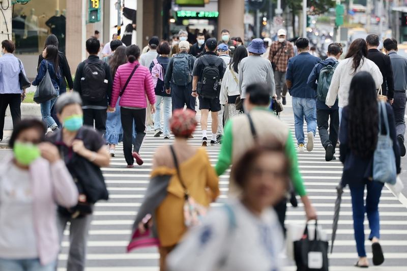 畢業生求職影響　8月失業率3.41％連3月走升