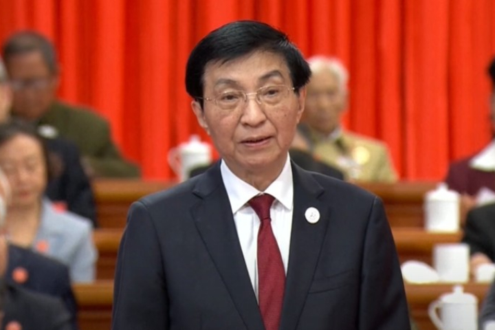 新疆自治區70周年慶祝大會 王滬寧：守護來之不易的安定局面