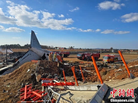 南韓濟州航空29日在務安機場發生空難,造成179人罹難的悲劇。圖/取自中新社