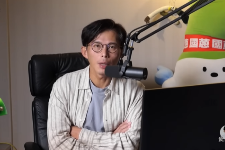 針對有朝陽科大學生提問養狗仔事件，民眾黨立委黃國昌也於日前直播中回應。圖/取自黃國昌YT直播