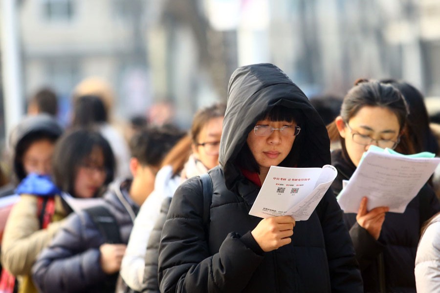 「斬殺線」導致赴美留學光環不再？陸赴美留學人數跌回10年前水準