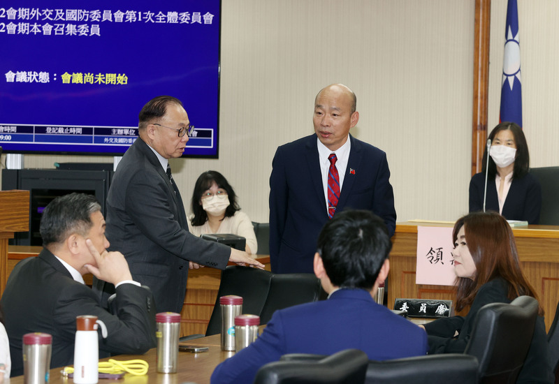 立法院長韓國瑜出面調解,退回114年度中央政府總預算案的問題。圖/中央社