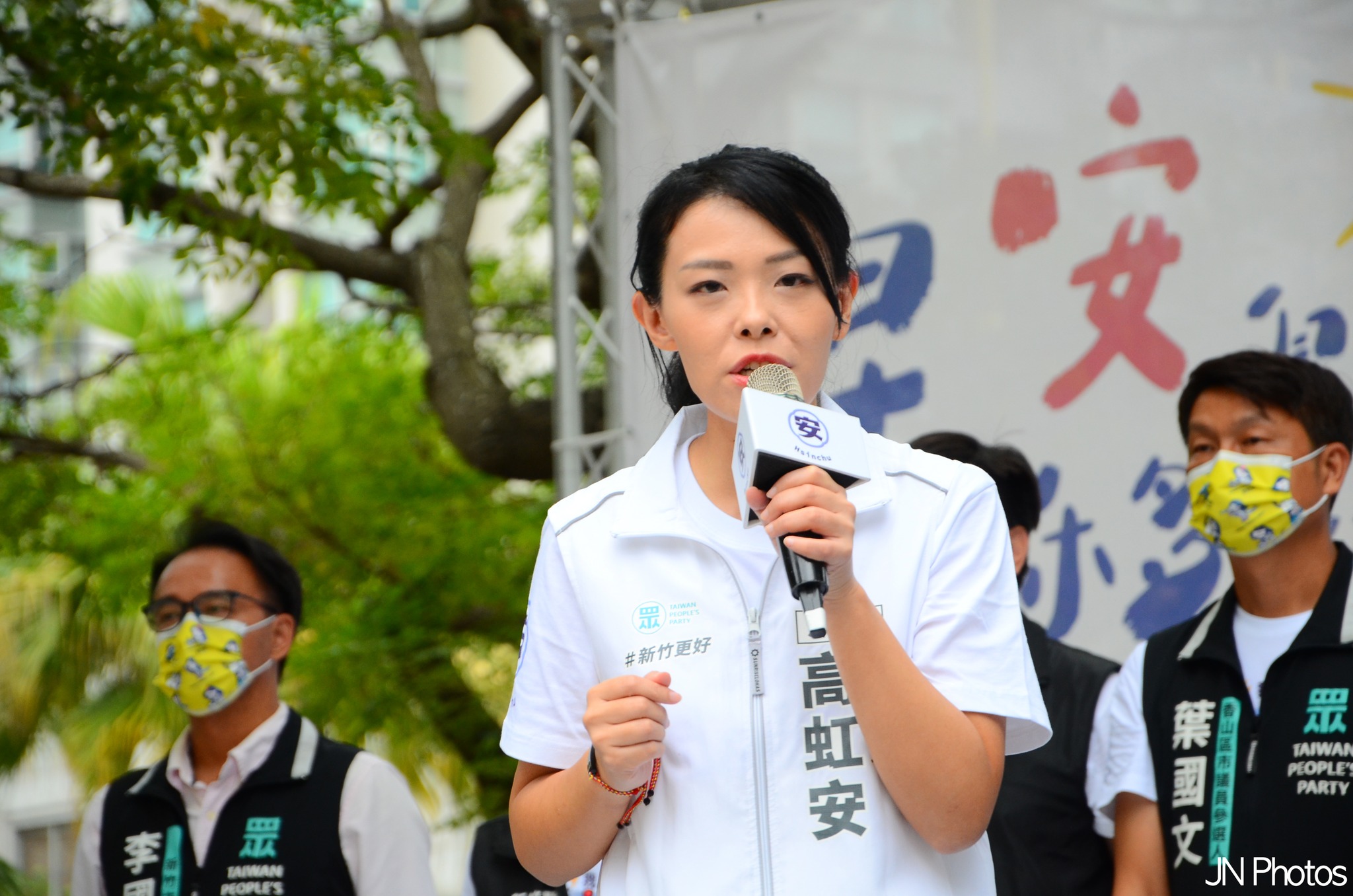 台北地方法院金審理新竹市長任職立法委員期間詐領助理費一案。圖/高虹安臉書