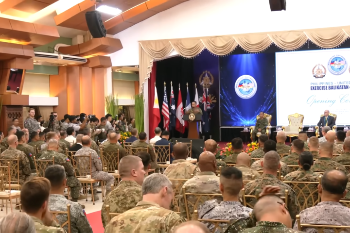 日本首次大規模參與美菲「肩並肩」軍演　美官員：並非針對中國