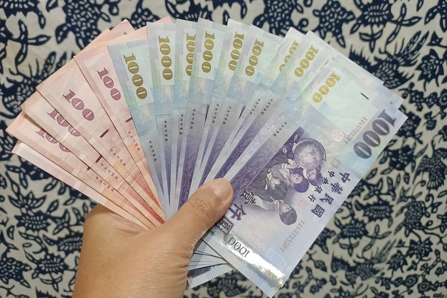 新台幣改版赫見青鳥、黑熊、太陽花？央行急喊：沒的事