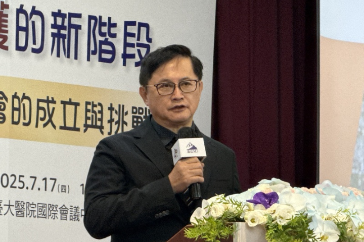 太陽能板毀14萬片！童子賢：自身條件不足 台灣應認清現實不該再裝睡