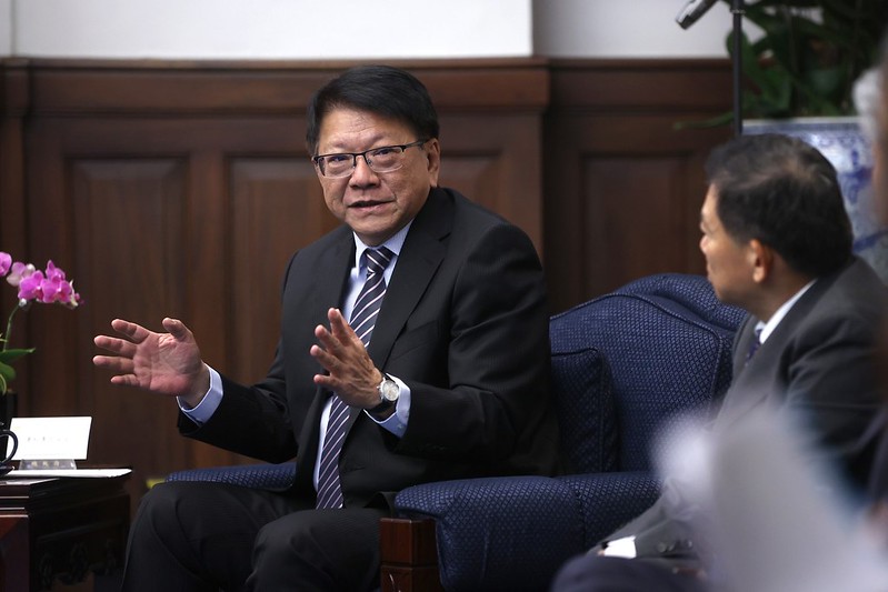 總統府祕書長潘孟安今天上午率考試委員被提名人拜會立法院黨團。圖／取自總統府Flickr