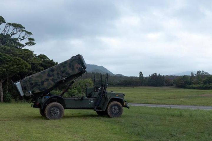 2025年7月,美軍曾將NMESIS部署至沖繩本島漢森營訓練。圖/取自自美軍陸戰隊官網