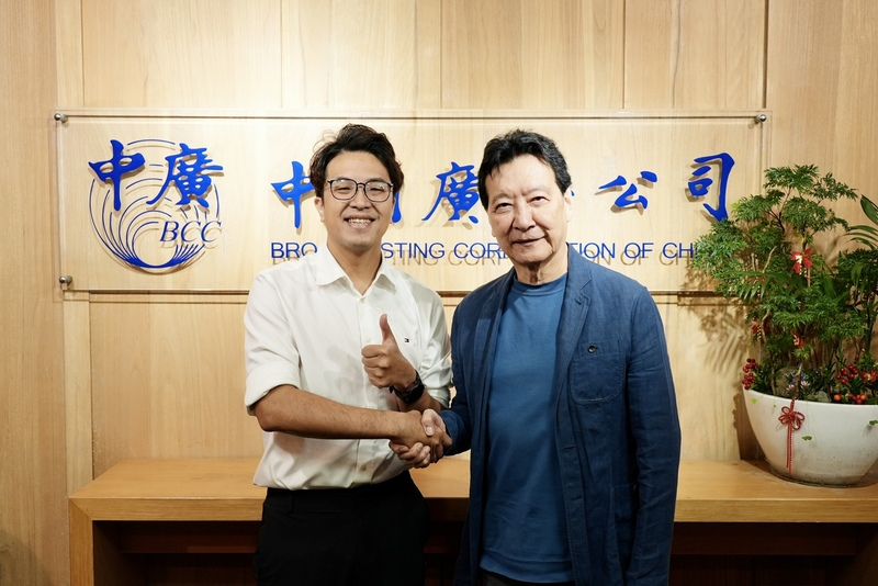 【王崑義專欄】趙少康捧沈伯洋    藍營是在幫敵人拆自己的牆？