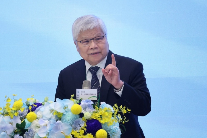 5.6兆資金外流！粉專揭台積電赴美3大蝴蝶效應、估2026選後油電氣三漲