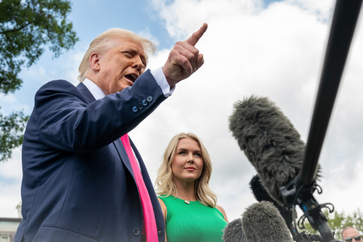 川普稱將「100%」落實關稅威脅　對動武奪取格陵蘭「不予置評」