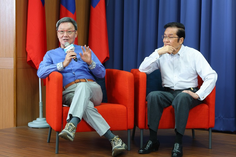 蘇起：佩服鄭麗文逆風而行　國民黨走「歷史正確一方」不須害怕