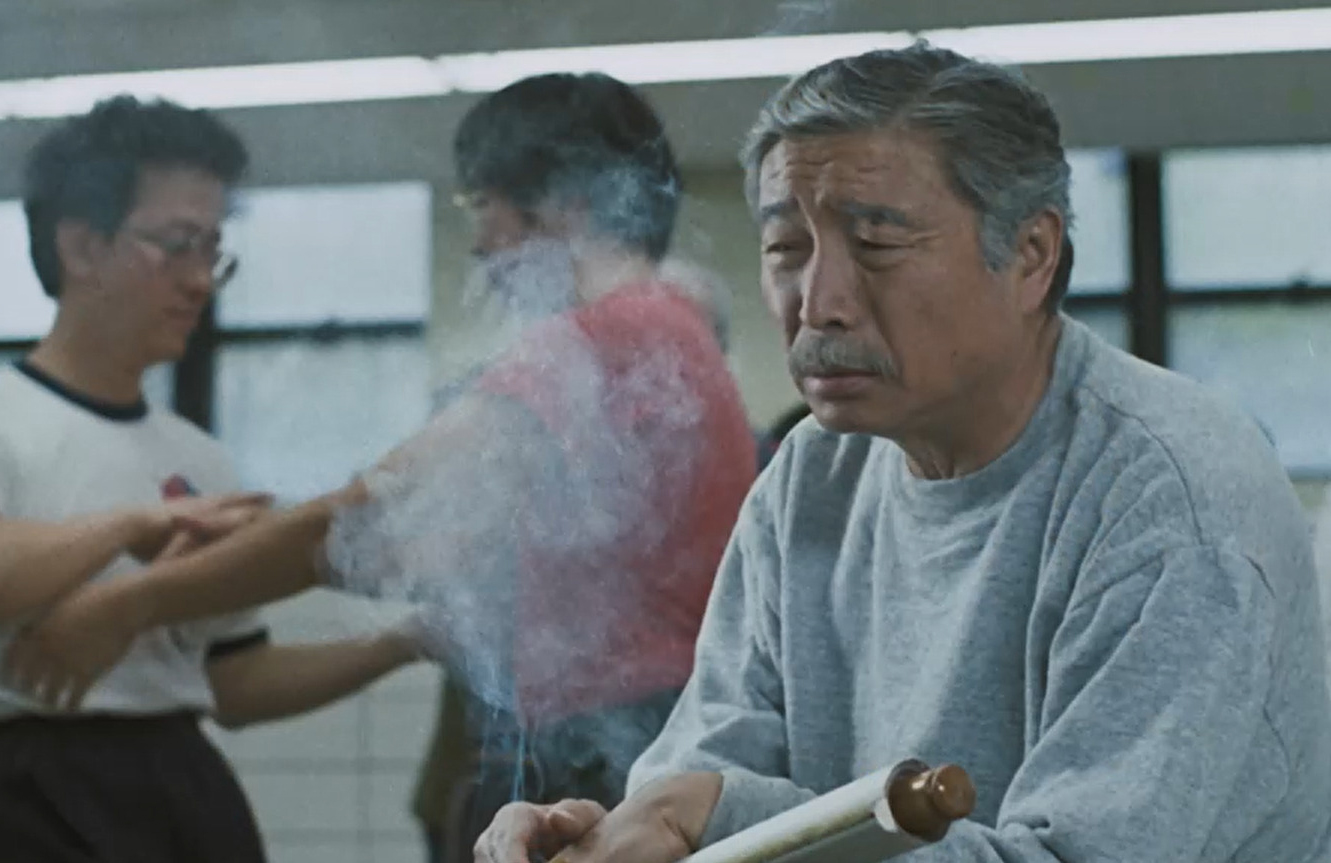 國家影視聽中心將在五月放映郎雄（右）主演的「父親三部曲」。圖為《推手》劇照。圖/國家影視聽中心提供