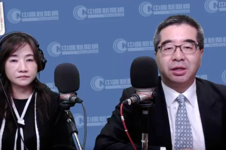 國民黨副主席蕭旭岑（右）16日在廣播節目批評賴清德總統發言失當。圖/取自YT千秋萬事