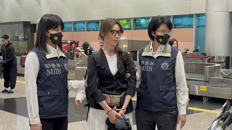 貴婦奈奈返台投案 律師酸：錢都處理完了