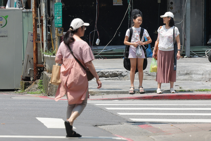 交長昔稱「行人地獄僅是形容詞」　日籍母魂斷高雄...肇事翁判1年8月不服上訴被駁