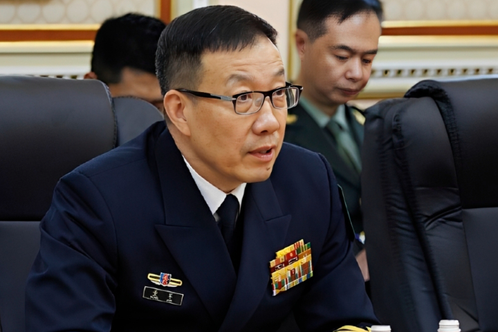 神隱半月後現身！董軍訪南非會防長　打破落馬傳聞