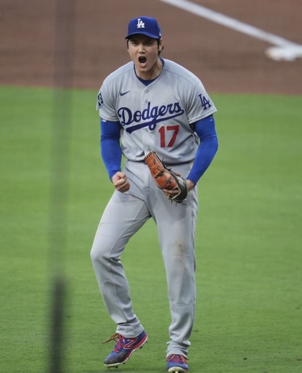 大谷翔平投球方面也繳出5局無失分好投,率領道奇以4比0完封教士,收下個人本季第4勝。圖/取自mlbjapan IG