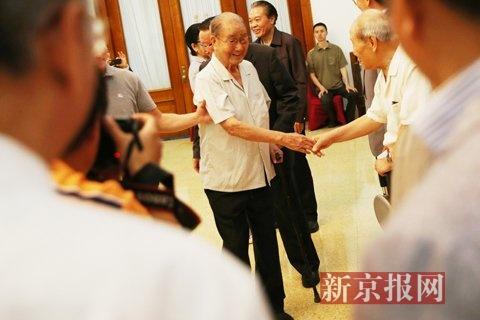 宋平2012年出席中共十八大。圖／取自新京報網