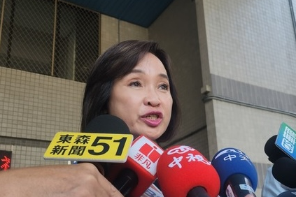 高雄市長參選人民調賴瑞隆領先 遭酸舊資料