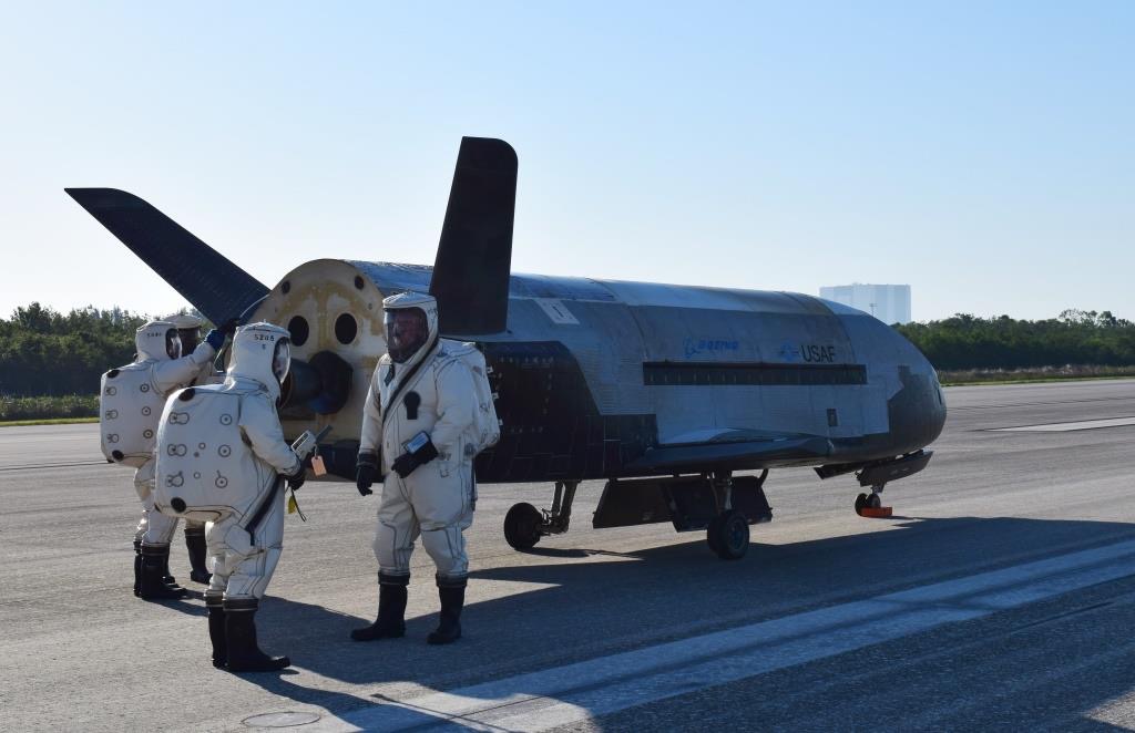 美國空軍的空天飛機X-37B目前已經返回地球。  圖/取自美國空軍官網