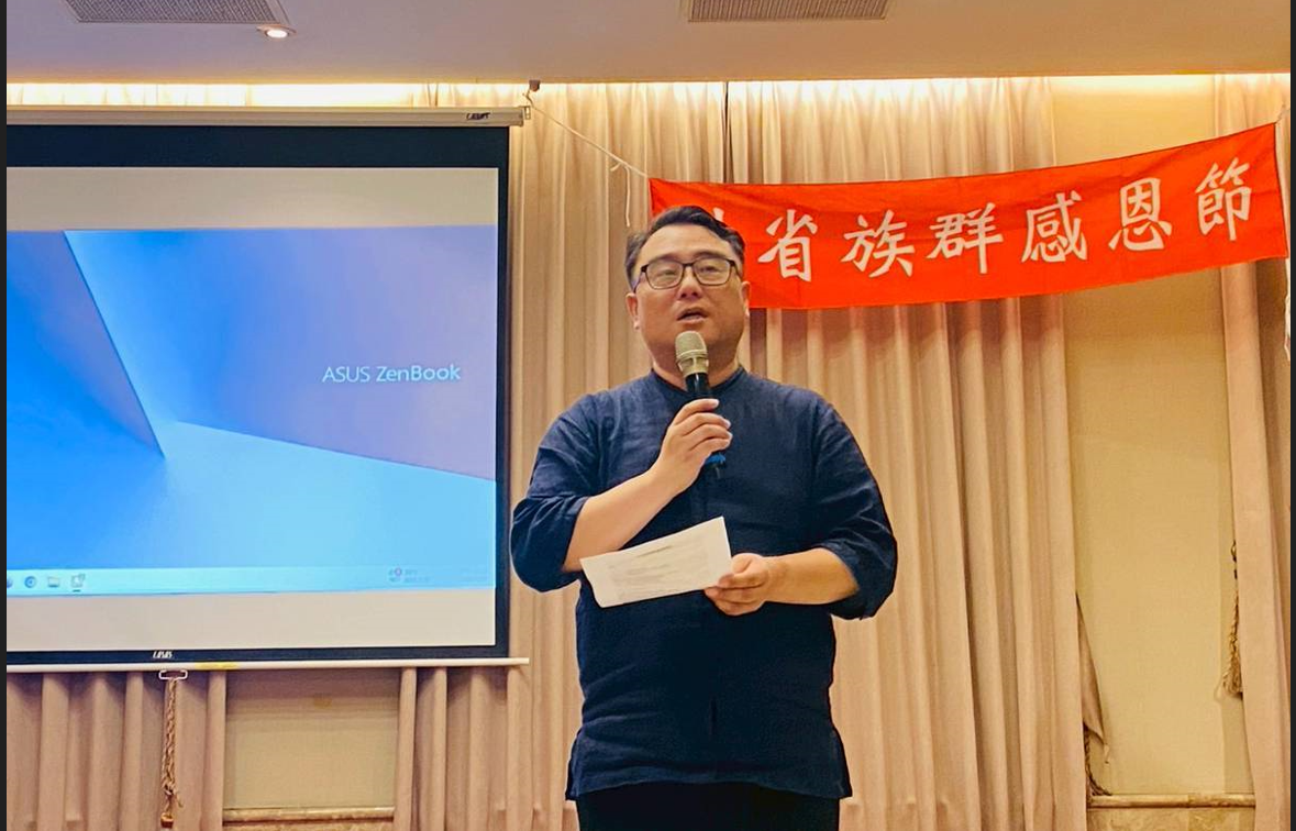 【梅花評論】在感恩中　我們懂得哭泣與歡唱