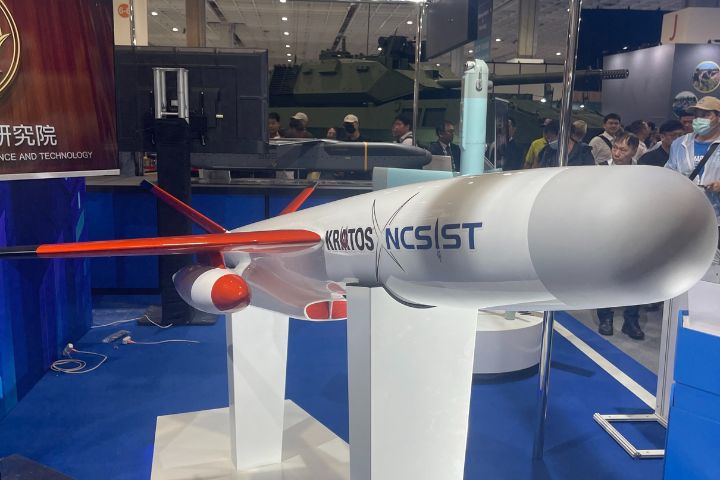 「勁蜂四型」無人機1月在美進行實彈試射。圖/記者楊俊斌攝