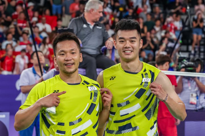 兩屆奧運羽球金牌選手30歲的李洋  出任首任運動部長