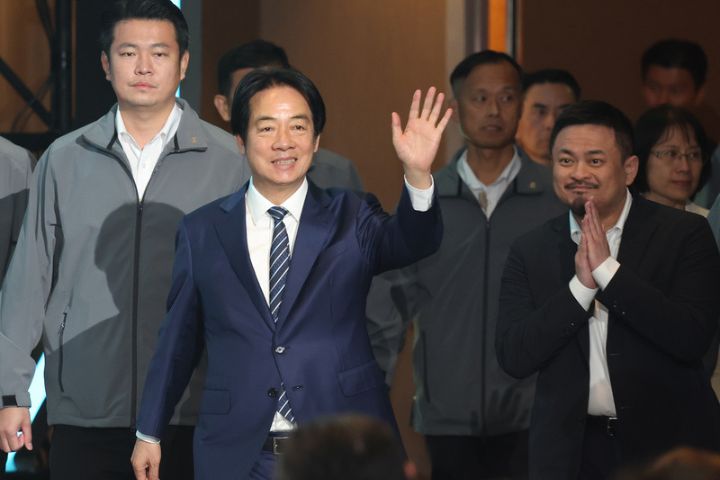 曾矢言「若當總統兩岸戰爭機率最低」　今拋武統台灣論　網轟：沒出息