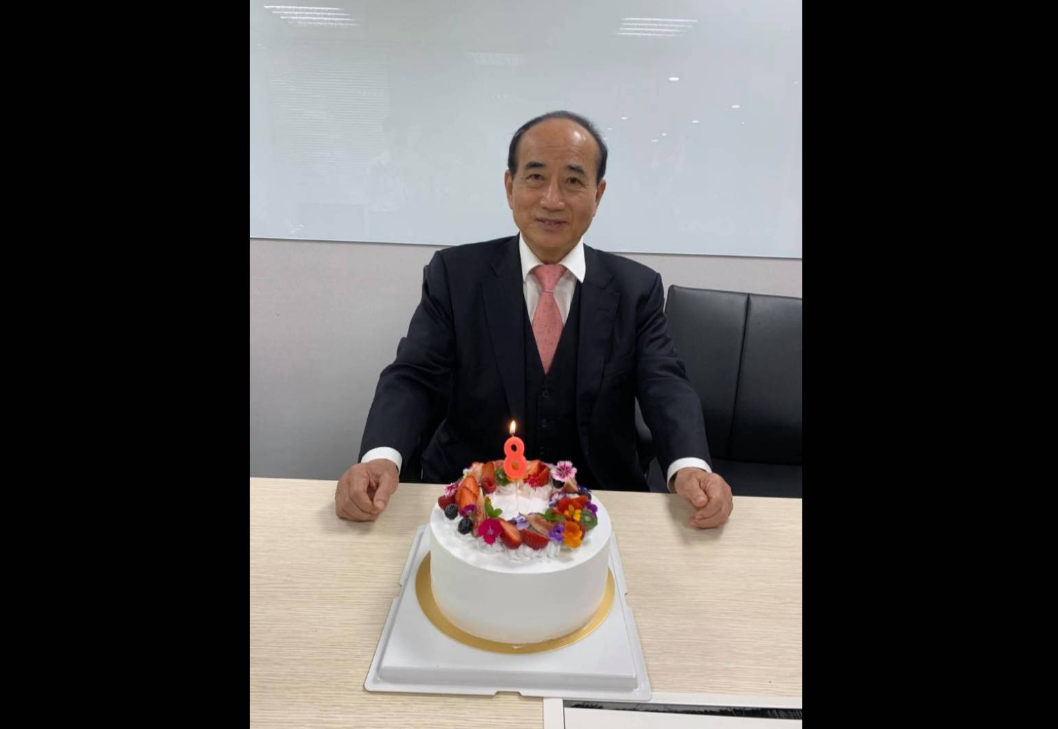 立法院18日就已經三讀通過的總預算召開朝野協商，國民黨團證實前立法院長王金平表達「可聽聽行政院怎麼說」的關切之意。圖/取自王金平臉書