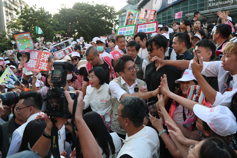 【桂宏誠專欄】貶蘇捧沈    操作民調的反效果