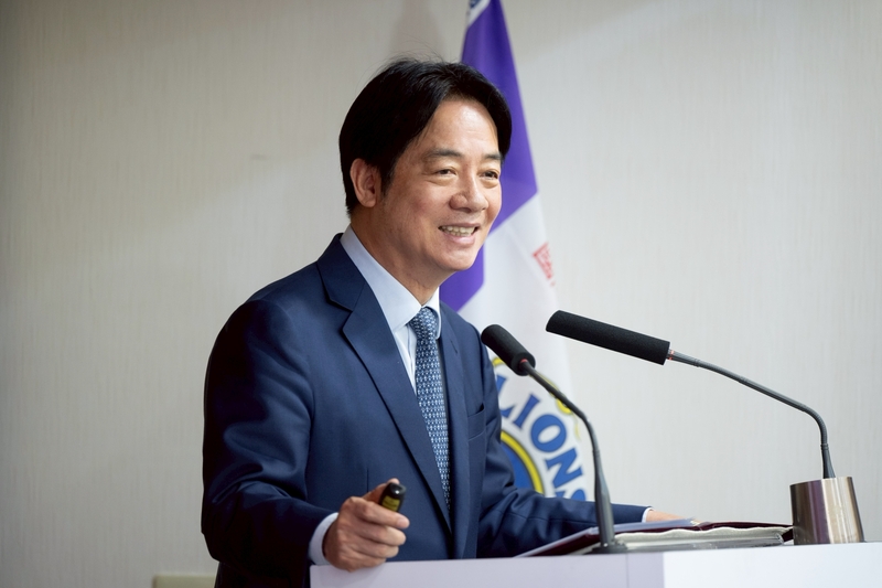 賴清德民調雪崩 趙少康：上任一年多就守不住民進黨4成基本盤