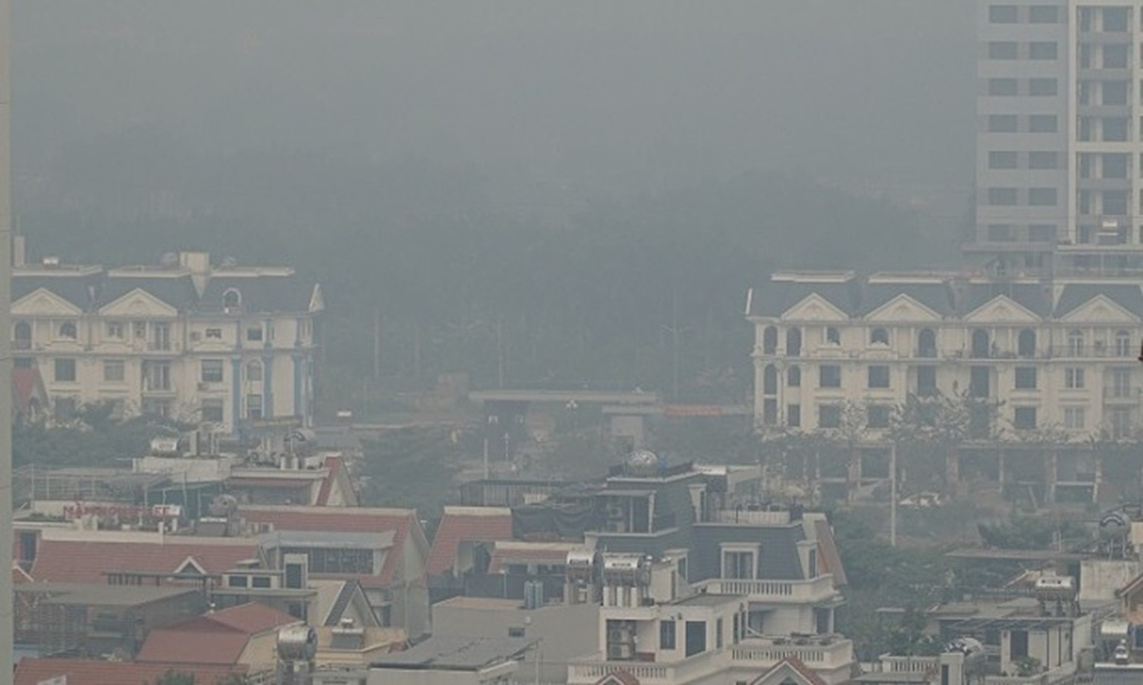 越南河內近日空污極為嚴重。圖/取自東南亞國協官方《推特》