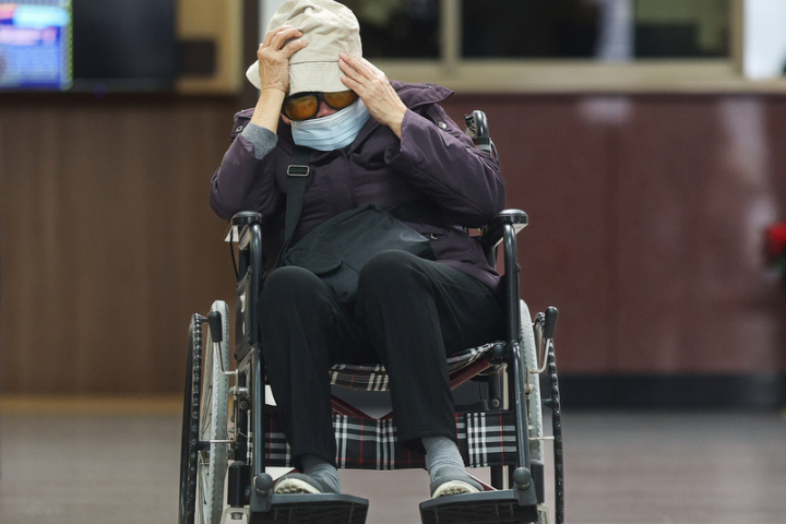 八旬母悶死顧50年癱兒...各界盼特赦　賴清德批示同意：免除發監執行