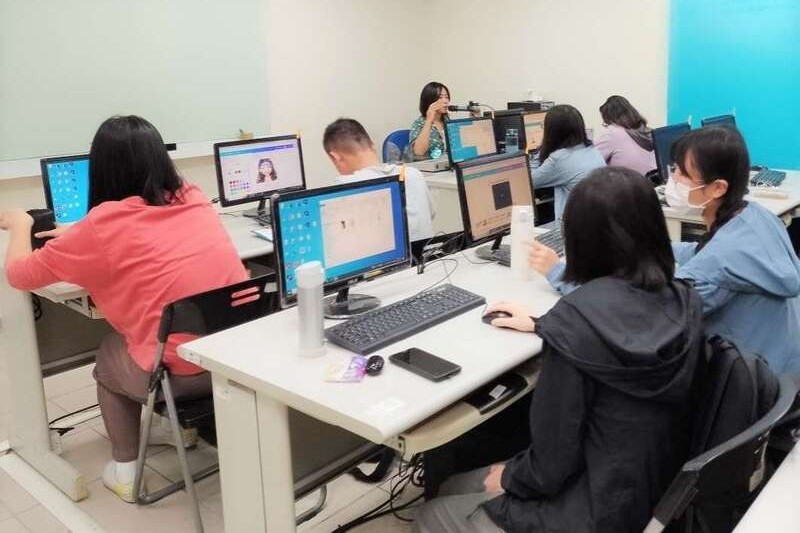 經濟海嘯來了！勞工減班差額補貼提高至7成、可併領訓練津貼