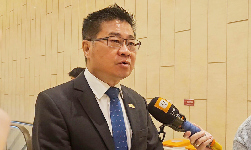 內閣改組傳出衛福部長邱泰源拒請辭。衛福部政務次長呂建德（圖）25日受訪表示，邱泰源的努力各界有目共睹，相信執政團隊都會做最好的安排。圖/中央社