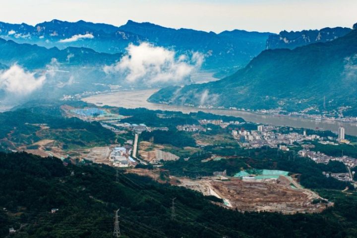 三峽「第二航運通道」動工  長江黃金水道擴容　目標不再「塞船」