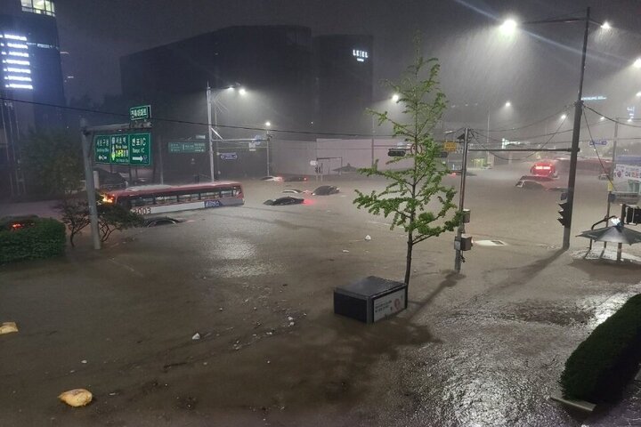 200年一遇暴雨襲韓國南部　逾2500人緊急疏散