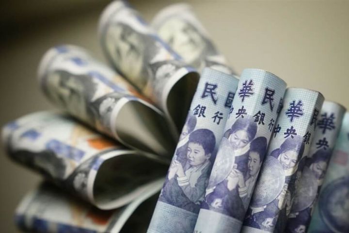 油價飆美元強　韓元失守1500創17年新低　台股匯雙殺