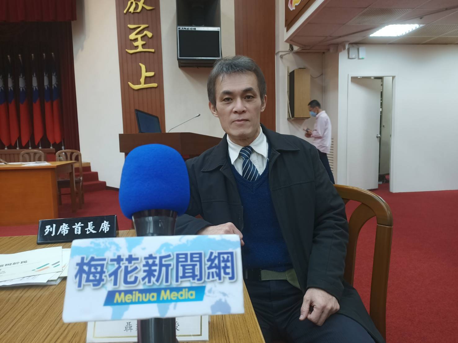 淡江大學財金系教授聶建中表示贊成還稅於民但不是全還，而是可以保留一部分做特別預算或還債，這應該是比較允直厥中的做法。圖/記者簡立欣攝
