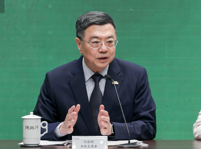 行政院長卓榮泰24日宣布行政院會通過規模4100億元的特別條例，特別條例財源將完全移用過去歲計賸餘來處理。圖/中央社