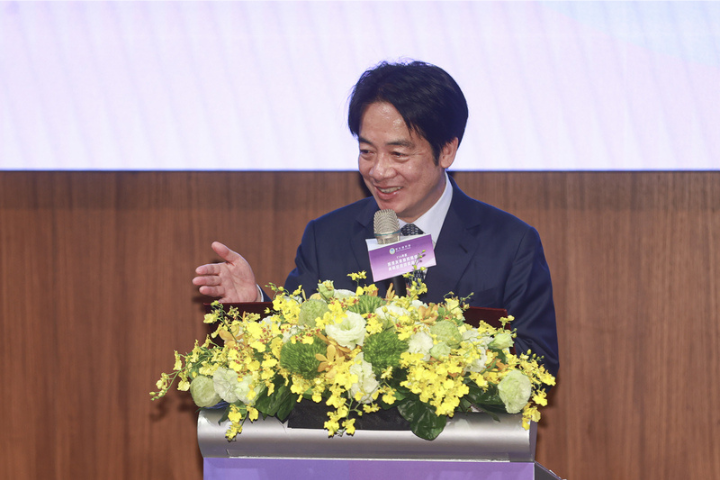 震傳媒民調：賴清德44%不滿意度高於滿意、僅29%堅信柯文哲清白