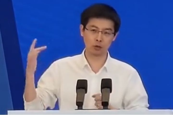 宇樹股價腰斬當日　王興興喊「機器人ChatGPT時刻」最快2至3年爆發