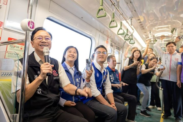 桃園捷運綠線拚年底通車　張善政反擊質疑：別讓選舉抹煞工程人員努力