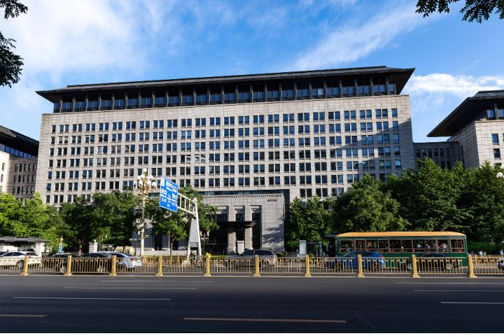 美禁43家涉強迫勞動陸企產品　大陸商務部轟：損害企業權益