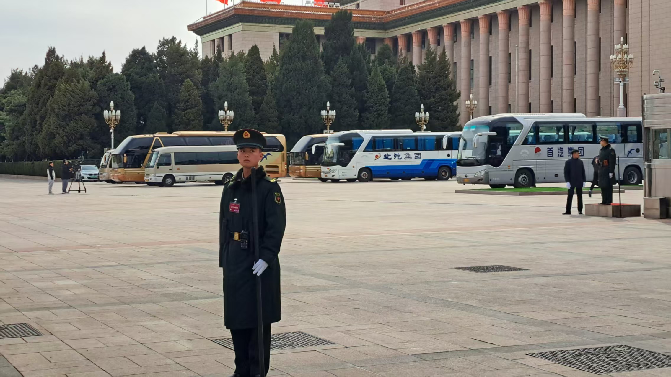 大陸全國政協會議4日開幕，北京人民大會堂周邊戒備森嚴。圖/宋秉忠攝