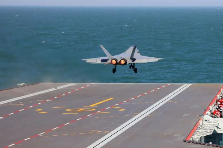 福建艦電磁彈射 殲-35、空警-600、殲-15T完成測試