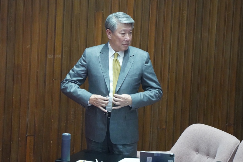 台積電對美國擴大投資，外界關注是否影響供應鏈往美國移動。經濟部長郭智輝4日表示，以目前投資金額需要供應鏈的數量，還不至於吸引供應鏈整個過去。圖/中央社