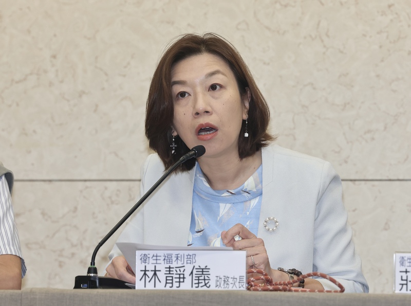 台東部落食物中毒事件釀3死，目前食藥署等單位正擴大調查中毒源頭。圖為今天（19日）衛福部召開記者會說明檢驗結果。圖/中央社